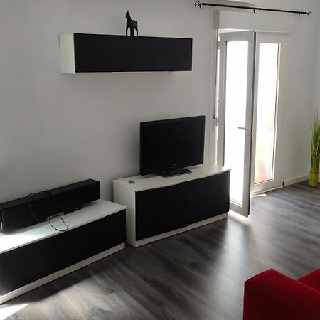 Royal Family Apartment Chirivella Buitenkant foto